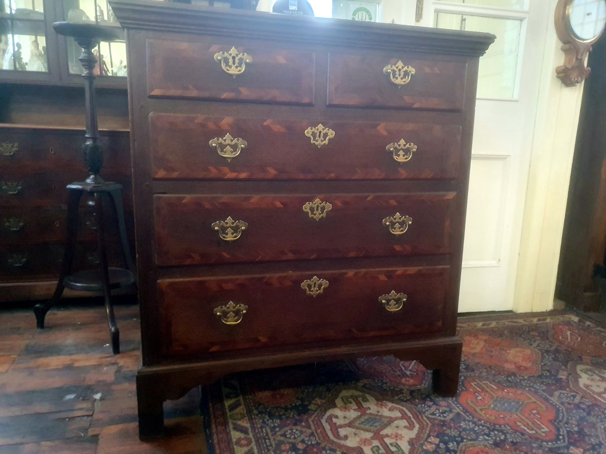 18th Century Oak Chest Of Drawers